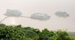 Yangzi river cruiseships. : China